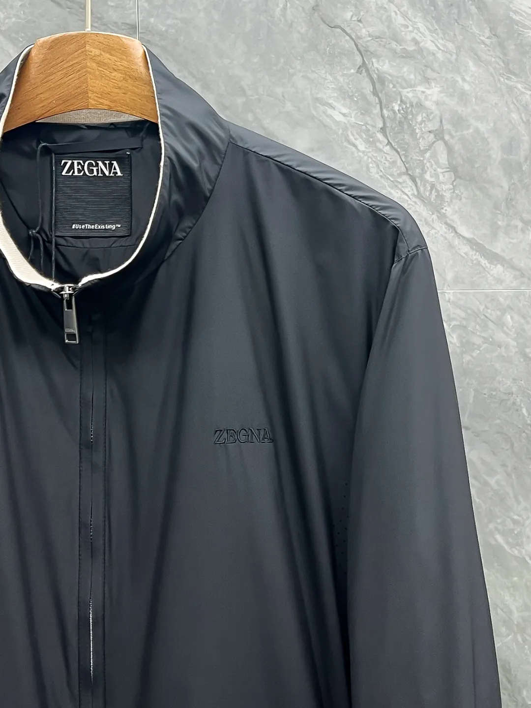 ZEGNA 26 💌ZG . 。Premium ， ， 。 ， Genuine Leather. Genuine Leather ， Quality。 ， Breathable 。 ：Black Gray Size：S-2XL（46-54 ）